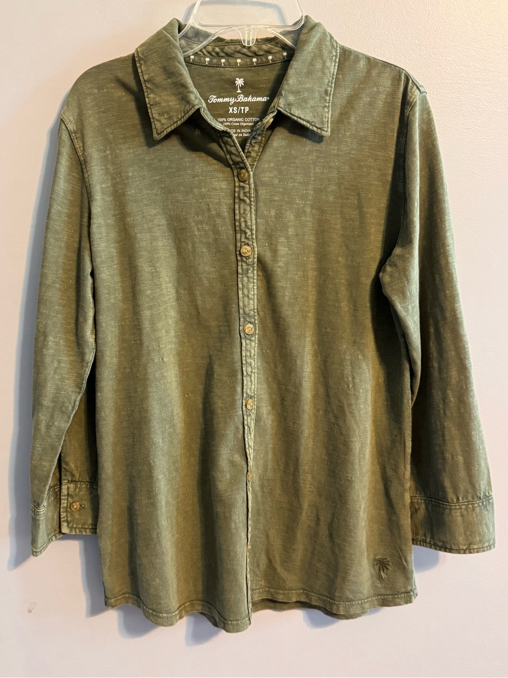 Tommy Bahama Women’s XS Olive Organic Cotton Long Sleeve Button Shirt